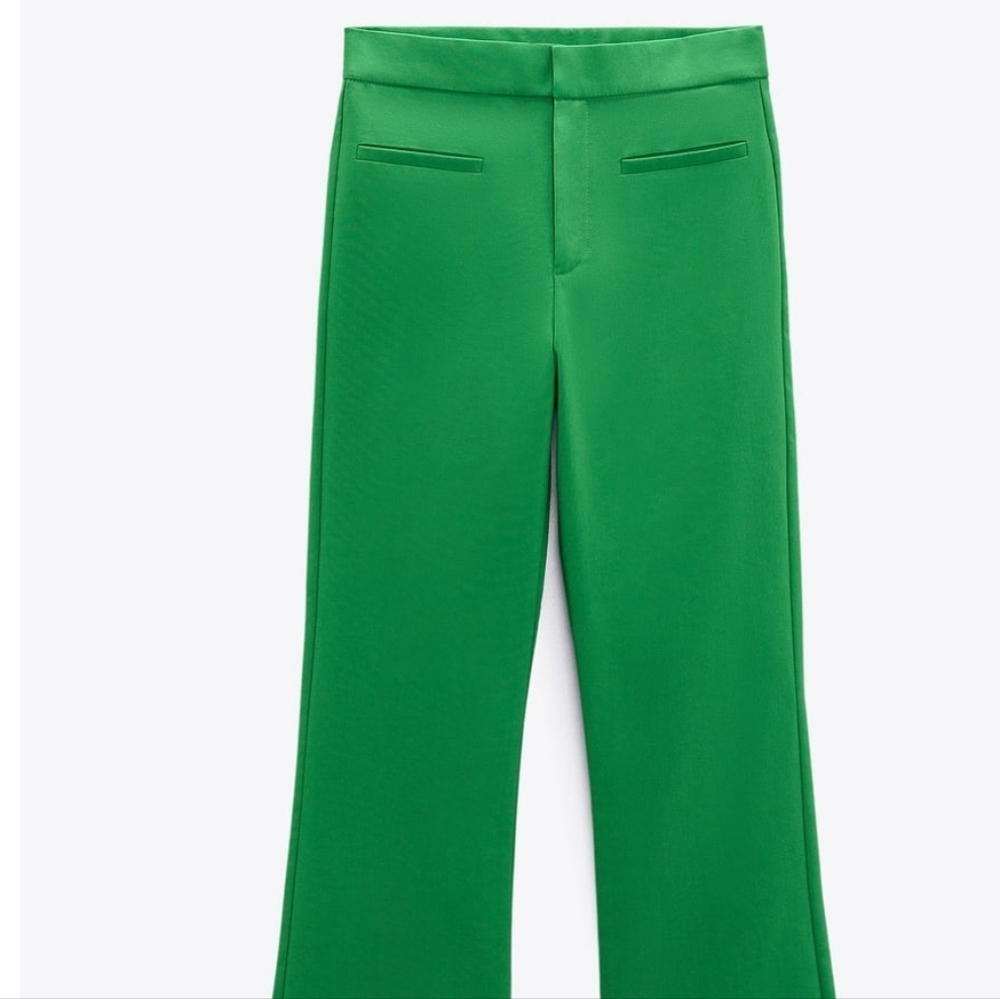 Zara Mini Flare Pants size M